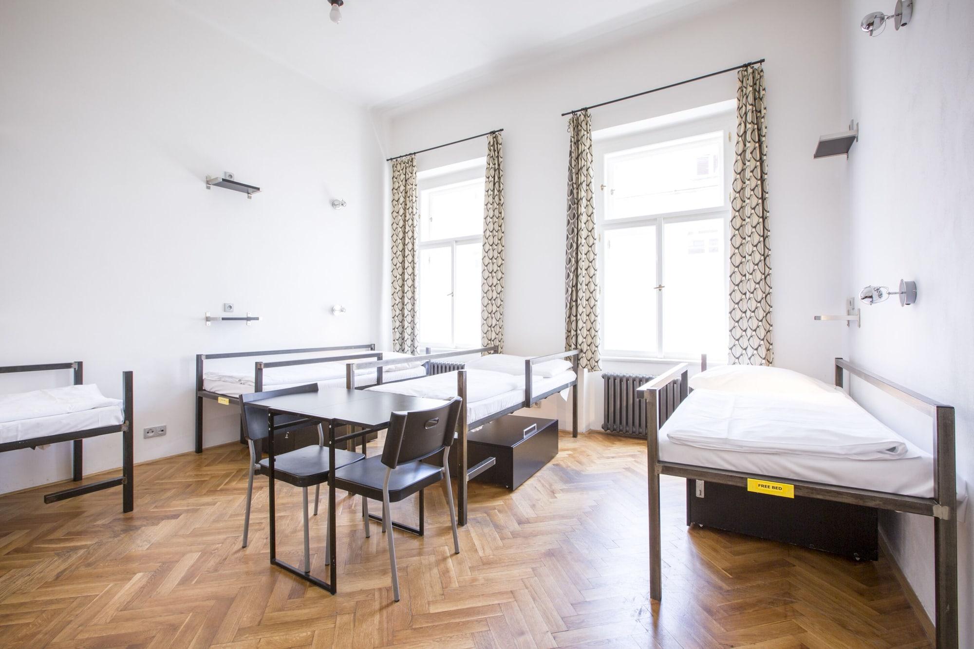 פראג Sophie'S Hostel מראה חיצוני תמונה